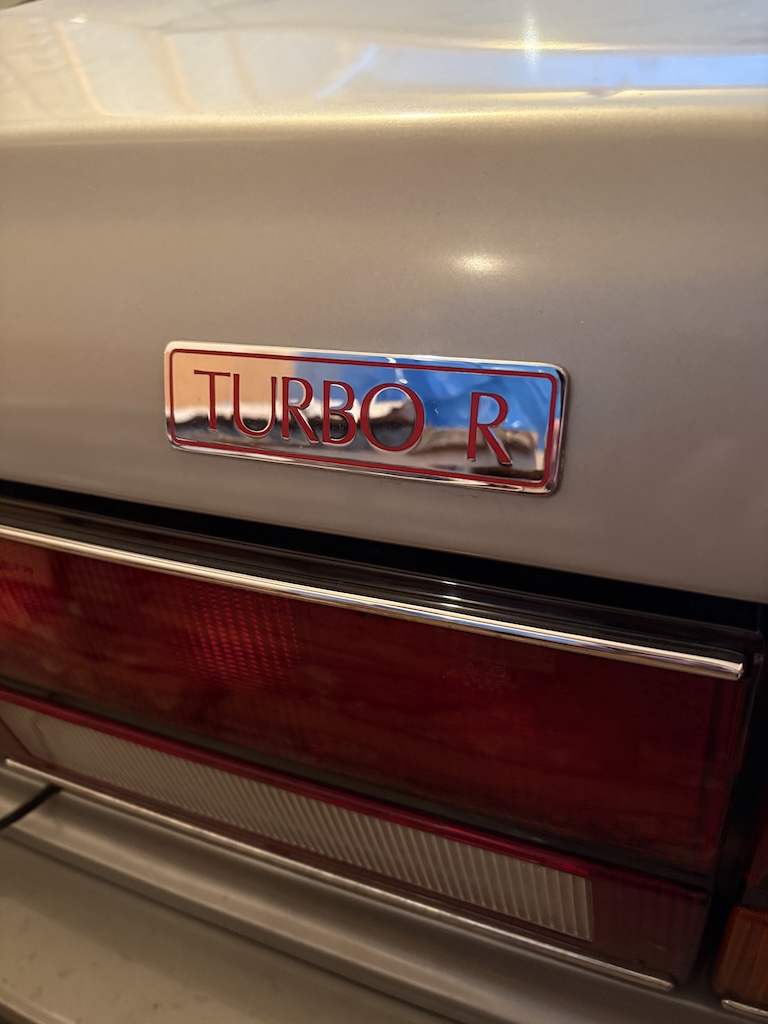 Turbo R badge