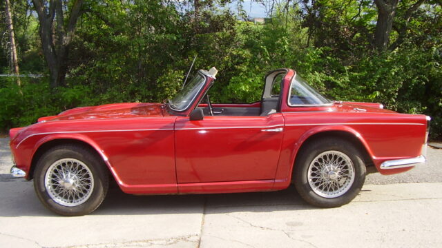 1963 Triumph TR4 Surrey Top