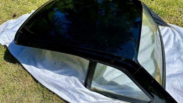 TR6 Factory steel hardtop